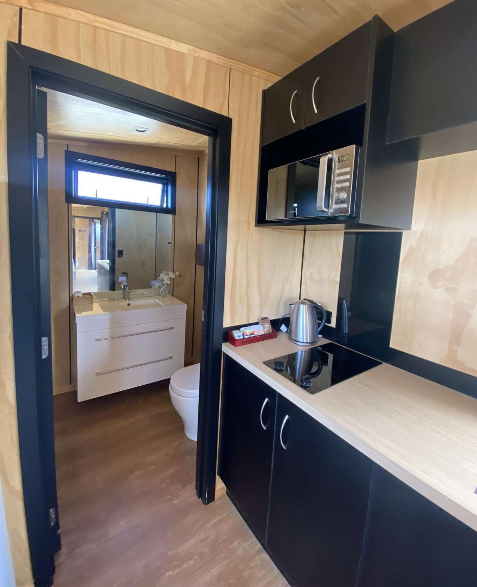 Havelock North Holiday Park Exterior photo